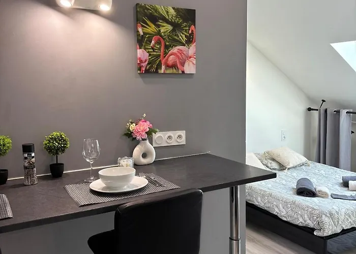 Charming Plant Apartment